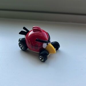 💜Hot Wheels Angry Birds Terence
Cardinal Red Bird 2" Mini Car
Mattel 2012💜